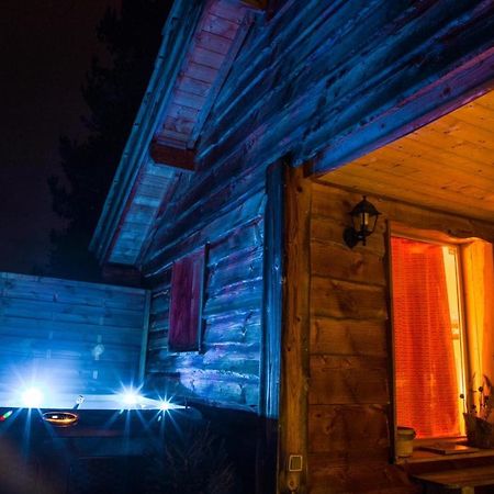 La Cabane A L'Oree Des Bornes Эвир Экстерьер фото