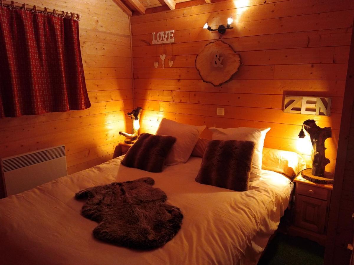 La Cabane A L'Oree Des Bornes Эвир Экстерьер фото