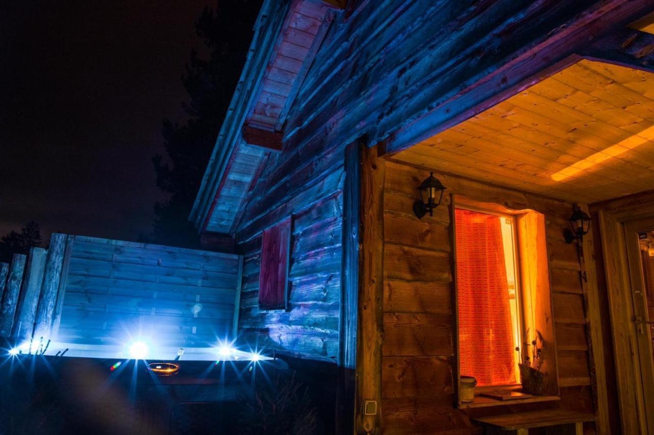 La Cabane A L'Oree Des Bornes Эвир Экстерьер фото