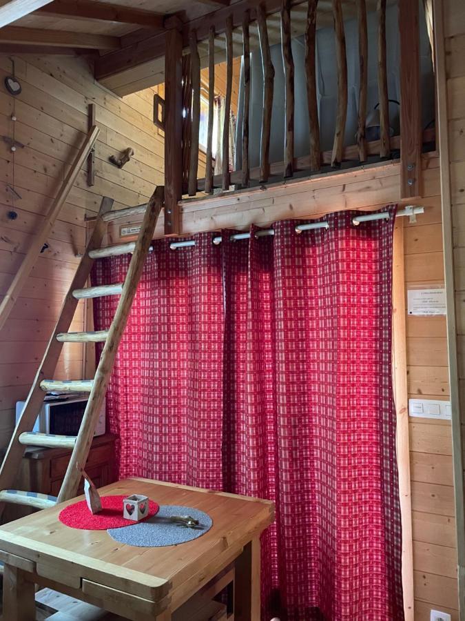 La Cabane A L'Oree Des Bornes Эвир Экстерьер фото